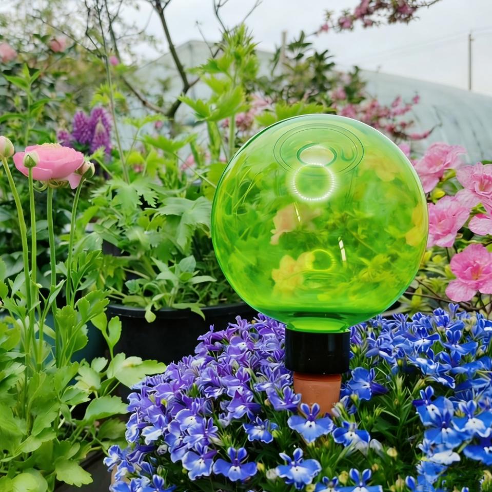 Self-Watering Planter - 3pcs Bola Penyiram Tanaman Besar Plastik,